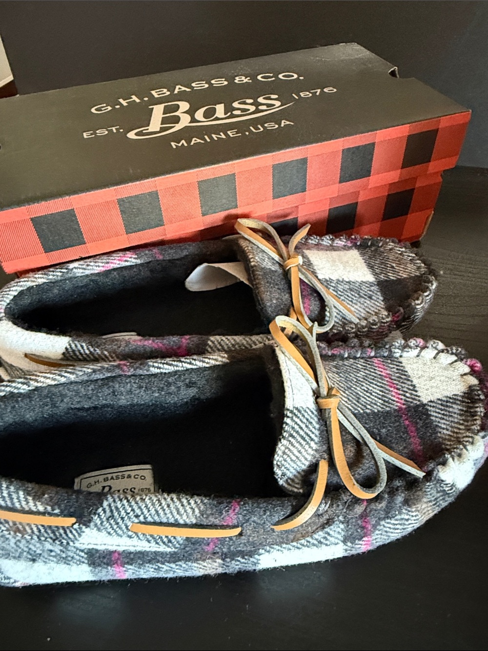 G.H. Bass & Co. Plaid Wool Moccasin Slippers - Gray & Pink